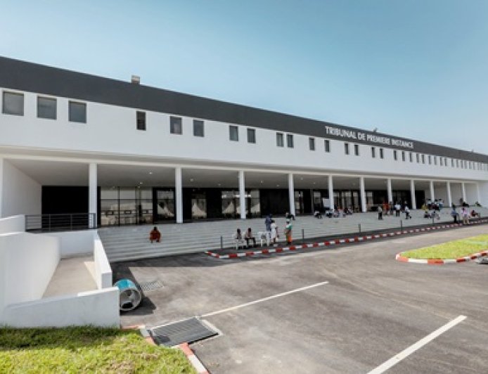 Amélioration de l’accès à la justice : Le gouvernement engagé à bâtir un système judiciaire équitable et efficace