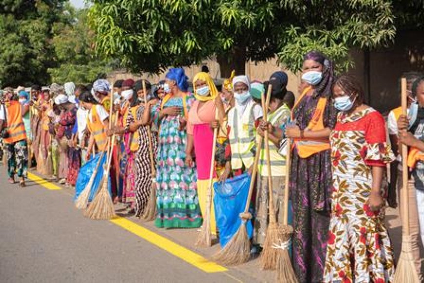 Bouaké : Les pensionnaires du Centre de service civique Bouaké1 au cœur de la cérémonie de lancement de la 6e édition Grand ménage