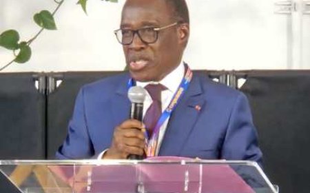 États-Unis : Aka Aouélé présente les avancées technologiques de la Côte d'Ivoire au sommet de Berkeley