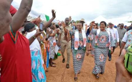 Tournée de mobilisation des femmes Rhdp : Dr Raymonde Goudou Coffie prévient que 2025 c’est aujourd’hui