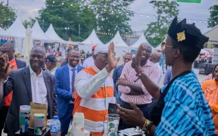 JEUX OLYMPIQUES PARIS 2024 : LE MINISTRE ADJÉ SILAS METCH PROMEUT L'ARTISANAT IVOIRIEN PAR LE SPORT