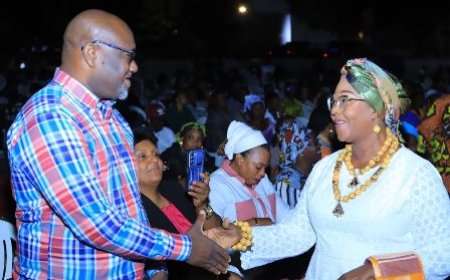 Festival Akyé : le maire d’Anyama, apporte son soutien à la Culture Akyé