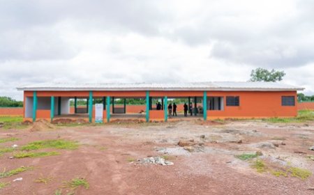 Construction de 40 marchés de proximité : le marché de Karakoro (Korhogo) terminé et celui de Guiguéréni (Boundiali) en cours d'achèvement