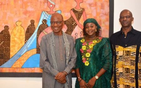 Exposition BogoPaint: une fusion entre tradition et modernité à la Rotonde des Arts