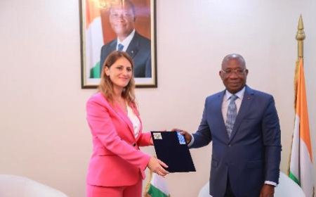 Affaires étrangères : la nouvelle représentante résidente du PNUD, Blerta Cela, présente ses lettres de créance au ministre Kacou Houadja Léon Ado