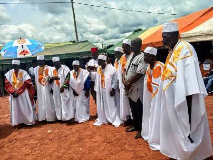 Poro / M’balla en fête : Silué Boloba honore la tradition et soutient l’éducation