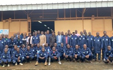 Man : 70 artisans mécaniciens à l’ère des nouvelles technologies automobiles