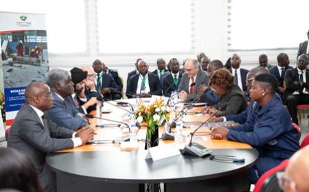 Appuis à l’Enseignement technique et professionnel : le Premier Ministre, Robert Beugré Mambé, reconnaissant à l’AFD et à la Banque mondiale pour leur disponibilité