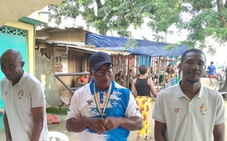 YOPOUGON: LES PASSIONNES HONORENT LE CHAMPION DU MONDE DE MARACANA COACH YOBO SYLVAIN