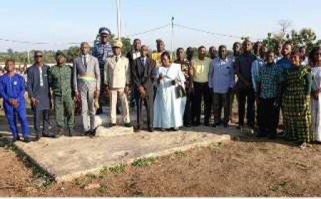 Guintéguéla : Le Sous-préfet sensibilise les élèves sur les dangers des grossesses précoces