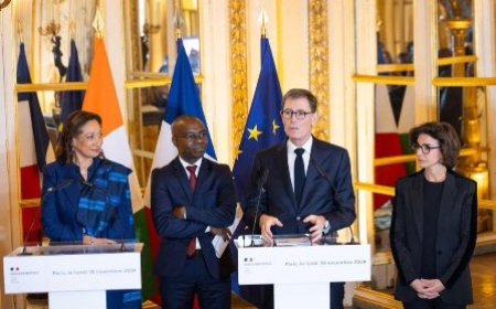 Restitution du tambour « Djidji Ayokwè » : La ministre Françoise Remarck rencontre les autorités françaises à Paris