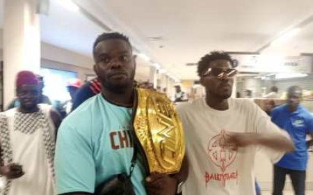 MMA : REUG REUG, CHAMPION DU MONDE POIDS LOURDS PRÉSENT À ABIDJAN