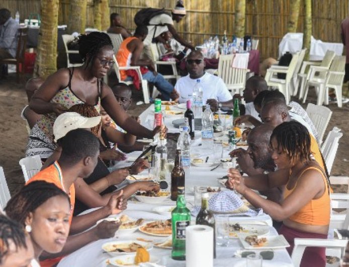 SORTIE DÉTENTE DES AGENTS DU MINISTÈRE DÉLÉGUÉ EN CHARGE DES SPORTS ET DU CADRE DE VIE: RÉUSSITE TOTALE !