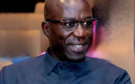 L’HISTOIRE EST D’ABORD LE PRESENT