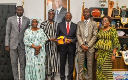 VOLLEYBALL : LE MINISTRE DES SPORTS RÉAFFIRME SON SOUTIEN A LA FIVB