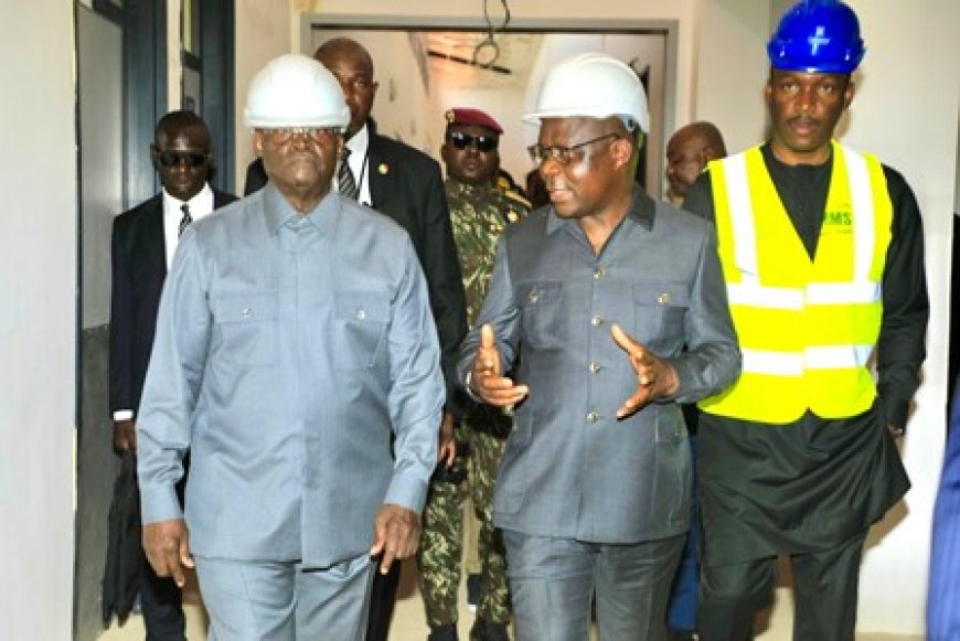 Le Vice-Président Tiémoko Meyliet Koné visite le chantier du futur CHR de Katiola