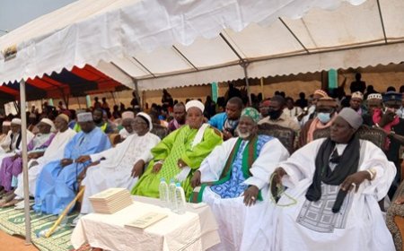 7ᵉ édition des Journées de bénédiction à Booko : Plus de 200 imams unis pour une année électorale apaisée