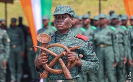 Eaux et Forêts : 1020 élèves officiers et sous-officiers dont 218 jeunes filles présentés au drapeau