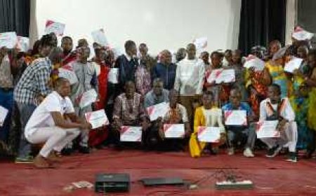 Bouaké : Des couturiers formés reçoivent leurs parchemins