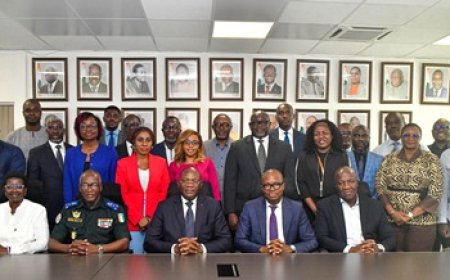 AFROBASKET FÉMININ 2025 : LE MINISTRE METCH FÉLICITE LE COMITÉ D'ORGANISATION DU TOURNOI