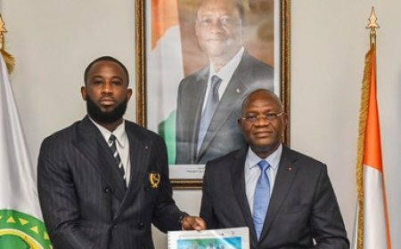 Taekwondo : Csse Cheick Sallah présente officiellement sa fondation au Ministre Adje Silas Metch