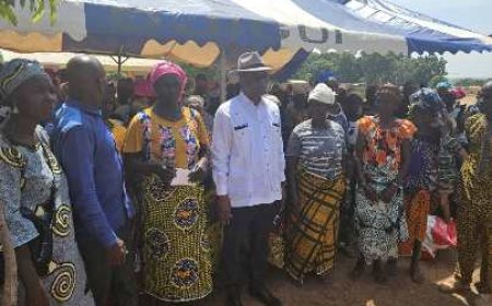 Karafigué / Journée de la Femme : Le Dr Issa Malick honore les femmes