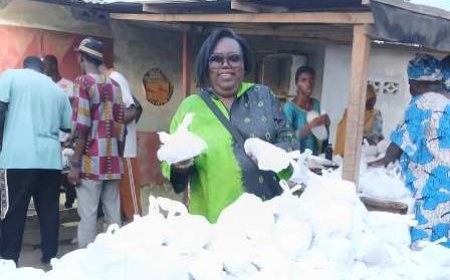 Charité en ce mois de Jeûne: L’Ong N’Klo Bakan et La Marmite du Cœur offrent des kits alimentaires