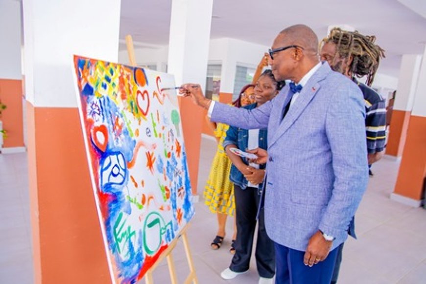 Valorisation de l'art et de la culture : Amichia initie les femmes à la peinture