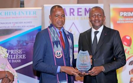 PRIMADEM-CI 2025 : Yamoussa Coulibaly, lauréat du Super Prix Platine et du Prix Safam de la meilleure entreprise citoyenne