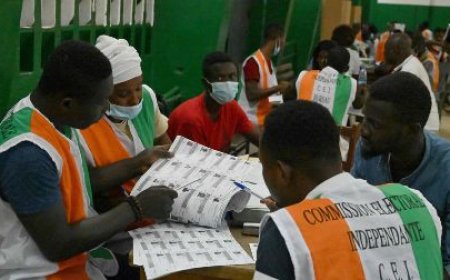 Des inquiétudes croissantes sur l’inclusivité du scrutin présidentiel de 2025