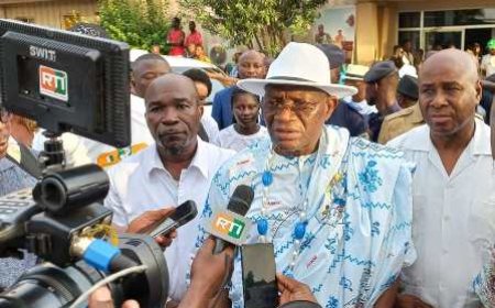 Cérémonie de soutien des cadres du Léboutou au Ministre délégué en charge des Sports et du Cadre de Vie Adjé Silas METCH