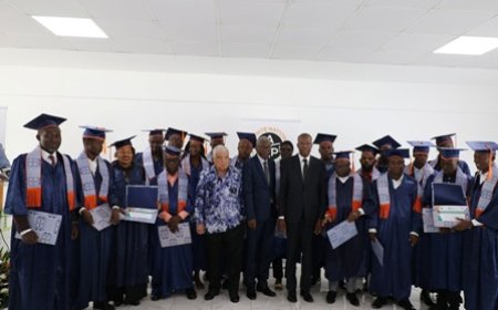 ANP Academy/Master Class : le ministre Amadou Coulibaly invite les récipiendaires à demeurer professionnels