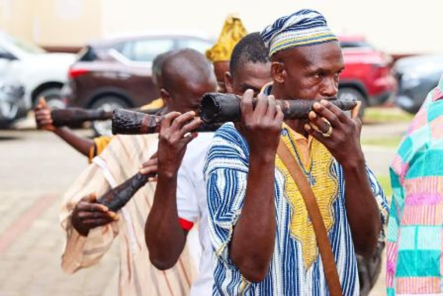 Les communautés détentrices et autres parties prenantes informées et sensibilisées à la sauvegarde et valorisation du Gbofé (musique traditionnelle tagbana)