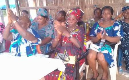 Man-Voungoué  / Fête des mères: Le député Kia Roger sensibilise à l'entrepreneuriat féminin