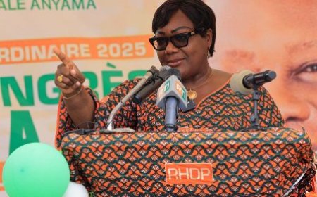pre-congrès régional RHDP _ ANYAMA Anne Désirée OULOTO depuis Anyama : "Alassane Ouattara est l'homme de la situation, c'est le meilleur"