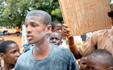 Séguéla : Larmes et acclamations au rendez-vous des résultats du Bac 2025