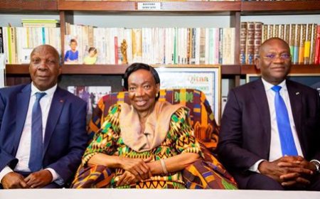 Le Ministre Adjé Silas METCH a conduit une délégation des cadres de la région des Grands-Ponts chez la grande chancelière honoraire