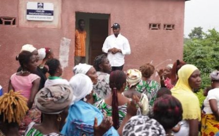 Gagnoa : Gnago Dacoury Stéphane offre un bloc de latrines au Groupe Scolaire Guiguia