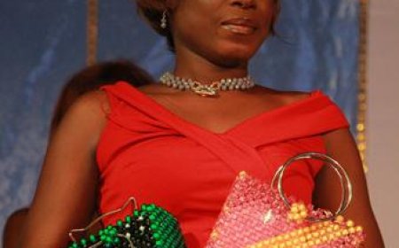 L’Insaac sous le charme des perles de Blédja Touch: Quand la tradition se mêle à l’audace créative