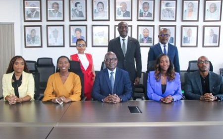 Murielle Ahouré-Demps présente son projet « Puissance d’un Pas » au ministre délégué Adjé Silas Metch