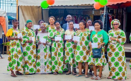 Treichville : 60 femmes reçoivent leurs parchemins après 9 mois de formation