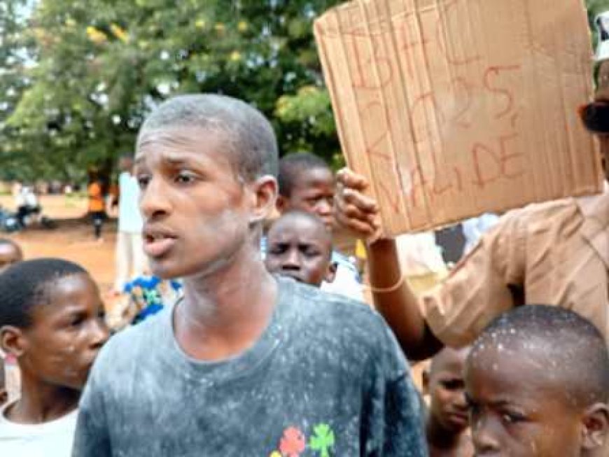 Séguéla : Larmes et acclamations au rendez-vous des résultats du Bac 2025