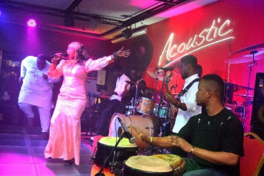 Cocody : La magie musicale d’Aïcha Traoré et Soukeïna Koné conquiert le public