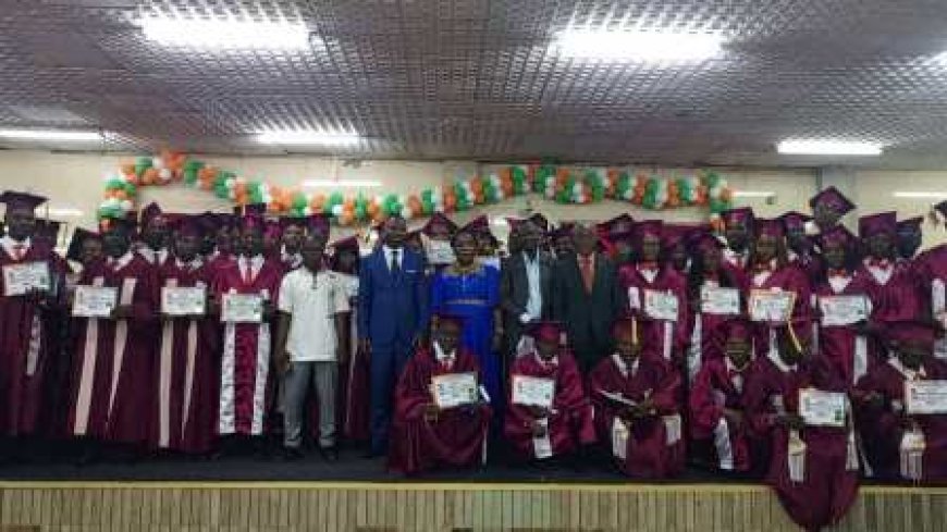 Living Water Ministries : La promotion « Langue de Feu » célèbre la fin de sa formation