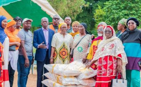 Le maire Amadou Koné au chevet du Centre de Santé Mentale de N’Gattakro