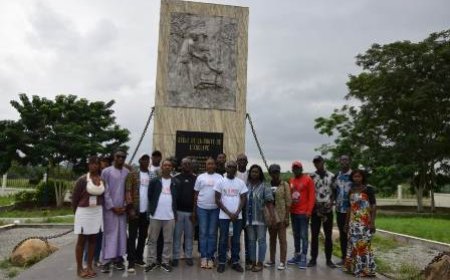 L’UJOCCI découvre Amoa-City, joyau patrimonial du Pr Amoa-Urbain
