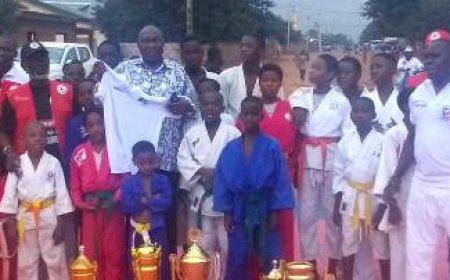 Bouaké : Le Judo Club Ivoire célèbre la paix avec Paul Dakuyo