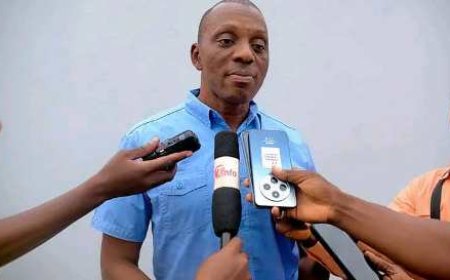 Dr Traoré Siaka rend hommage au premier commissaire de police de Bouaké.
