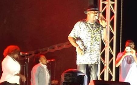 Festival Climbié Beach 2025 : Spectacle explosif du Rossignol du  Zouglou Yabongo Lova