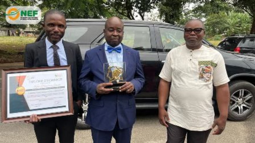 Yamoussoukro : Plus de vingt bâtisseurs de la bonne gouvernance honorés lors d’un dîner gala